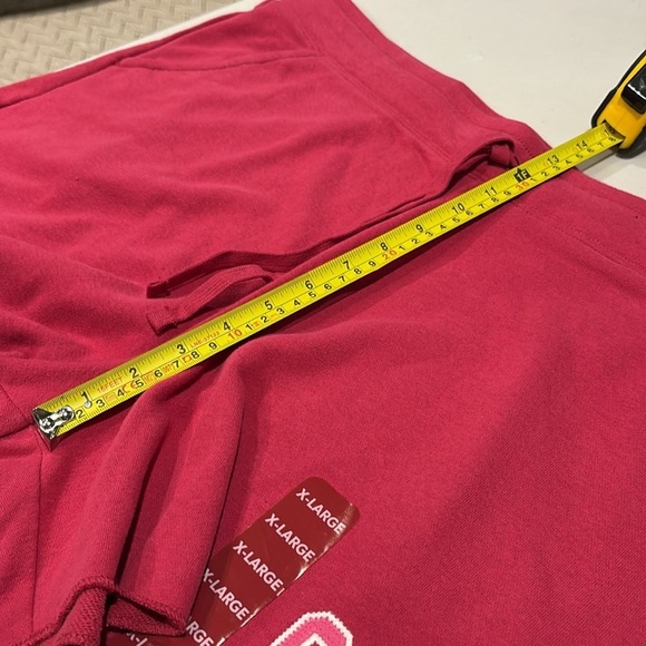 GAP - Women's Logo Short.  Athletic wear Sweat shorts. Pink, Size XL.  NWT, New. - Picture 12 of 16